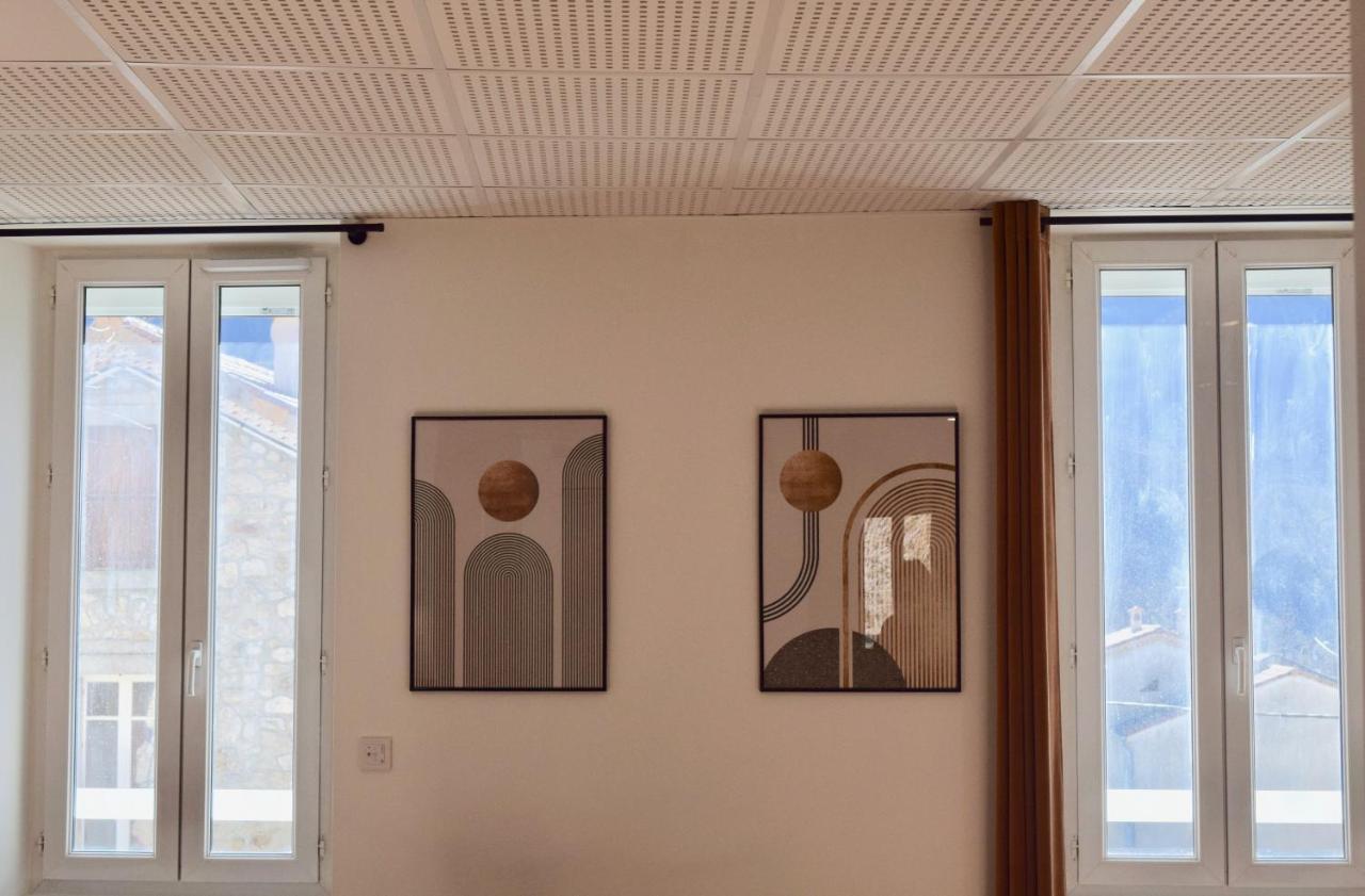 Hotel Et Appartements Les Platanes Thueyts Esterno foto