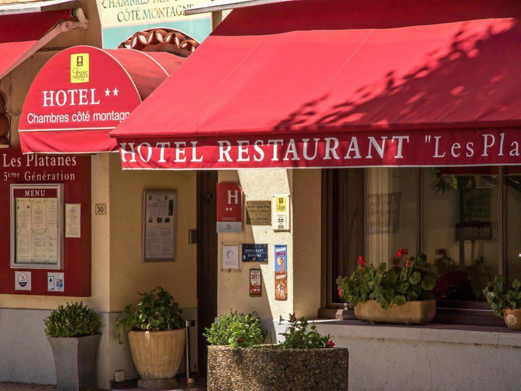 Hotel Et Appartements Les Platanes Thueyts Esterno foto